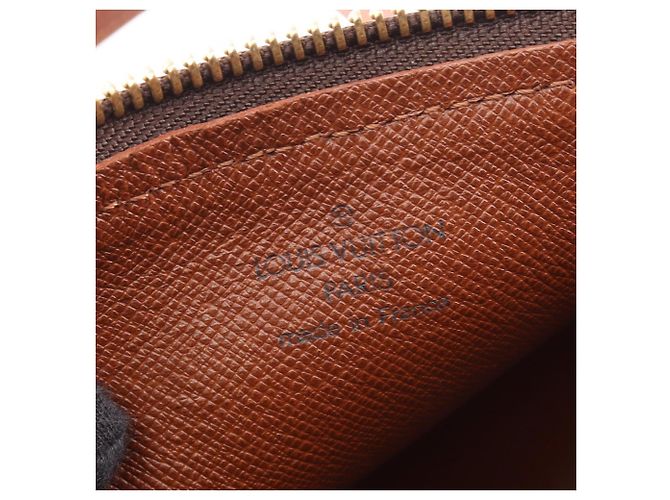 Borsa Louis Vuitton Papillon 26 Marrone Monogramma - vista 4