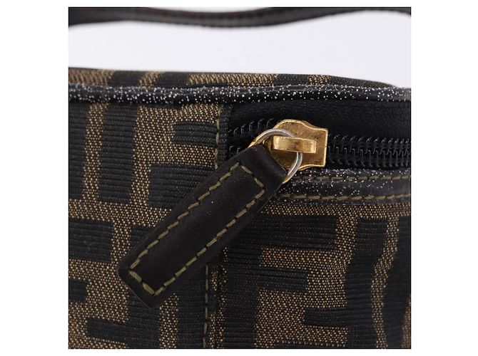FENDI Zucca Canvas Neceser de Maquillaje Marrón Tono Dorado Auth 192727 Castaño - vista 14