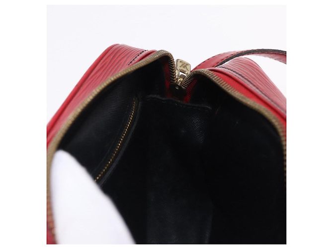 LOUIS VUITTON Epi Jeune Fille MM Borsa a Spalla Rossa M52157 LV Auth 192062 Rosso - vista 18