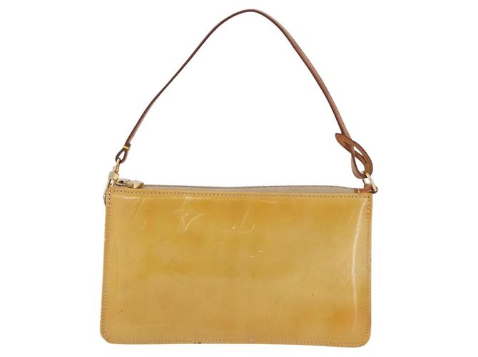 LOUIS VUITTON Monogram Vernis Lexington Pouch Beige M91010 LV Auth BA14356 - vista 2