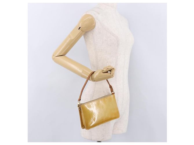 LOUIS VUITTON Monogram Vernis Lexington Pouch Beige M91010 LV Auth BA14356 - vista 20