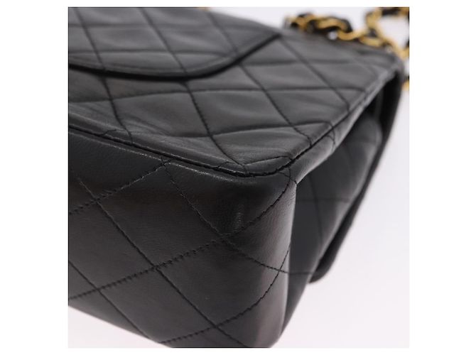 Borsa a tracolla CHANEL Chain Matelasse25 in pelle d'agnello nera e oro CC Auth 191834SAM Nero D'oro - vista 13