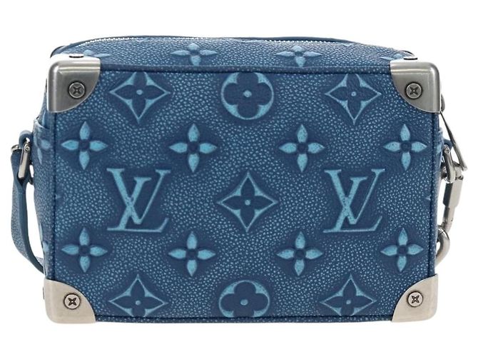 LOUIS VUITTON Monogram Mini Soft Trunk Bag Blue M21368 LV Auth 191462SAM Monogramma - vista 3