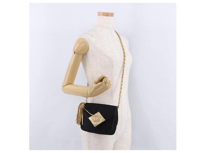 CHANEL Borsa a Spalla Matelassé con Catena in Satin Nero e CC Oro Autentica 192082V D'oro - vista 24