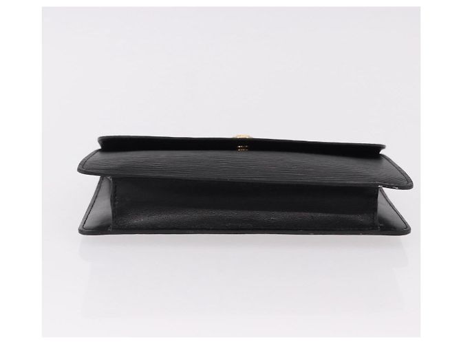 LOUIS VUITTON Epi Montaigne 23 Clutch Bag Nero M52662 LV Auth 190815 - vista 7