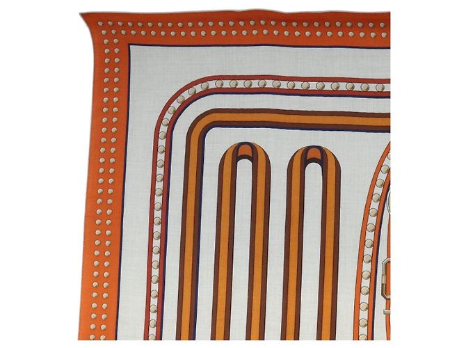 Hermès HERMES Carre 140 Scarf "Grand Tralala" Cashmere Beige Auth hk3925V - vista 2