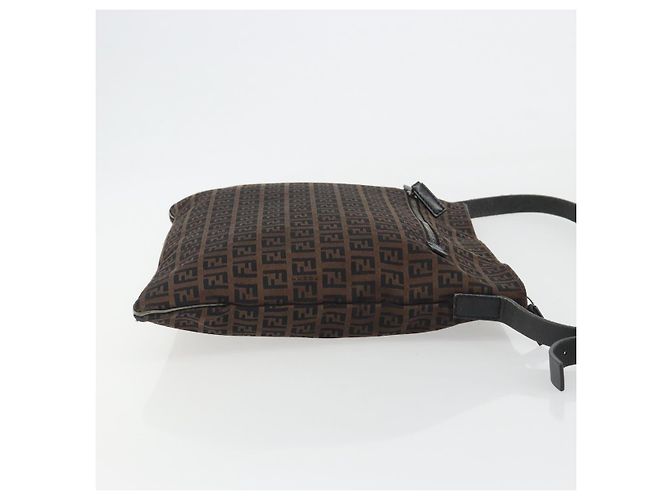 Bolsa de Ombro FENDI Zucchino Canvas Marrom Auth gh2178 - vista 4
