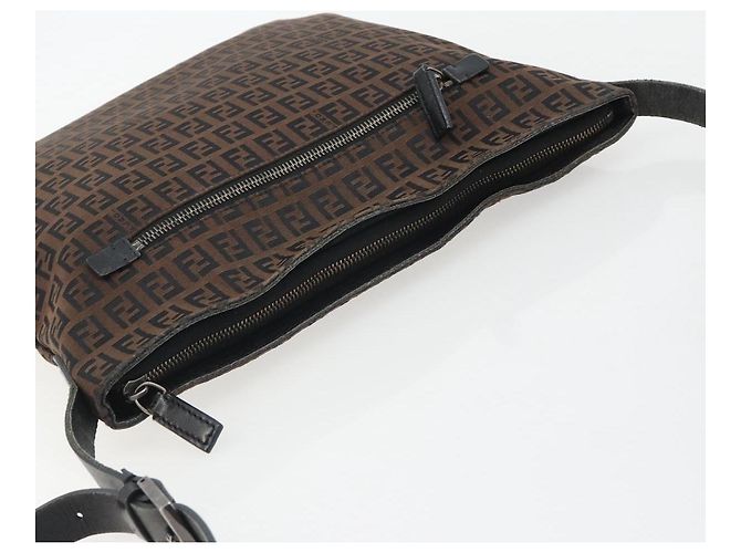 Bolsa de Ombro FENDI Zucchino Canvas Marrom Auth gh2178 - vista 6