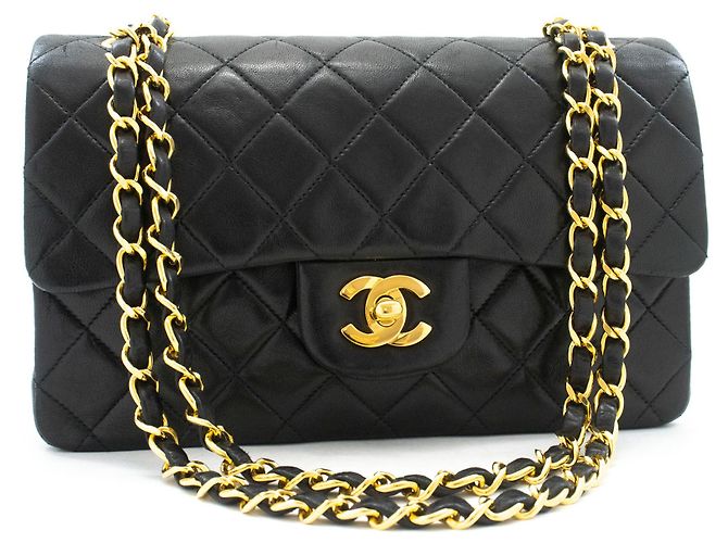 CHANEL Classic Double Flap 9" Chain Shoulder Bag Black Lambskin Nero - vista 2