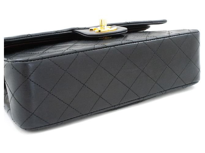 CHANEL Classic Double Flap 9" Chain Shoulder Bag Black Lambskin Nero - vista 4