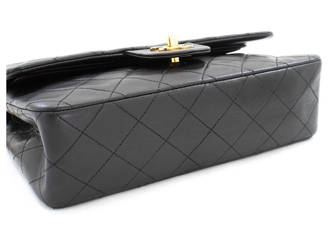 CHANEL Classic Double Flap 9" Chain Shoulder Bag Black Lambskin Nero - vista 4