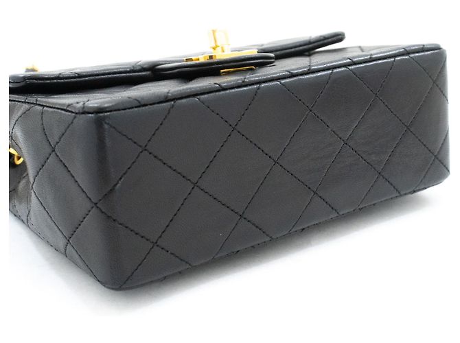 CHANEL Mini Square Small Chain Shoulder Bag Crossbody Black Nero - vista 4