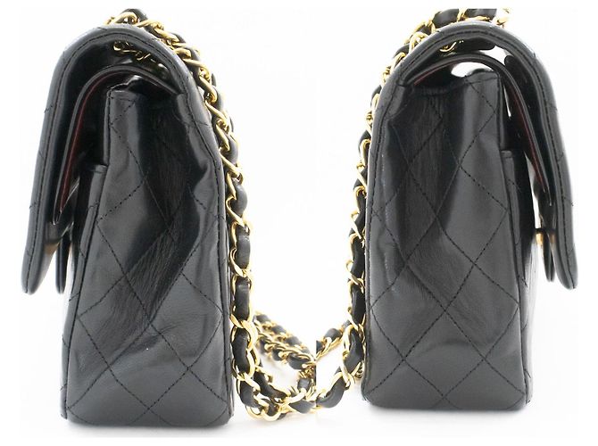 CHANEL Classic Double Flap 10" Chain Shoulder Bag Black Lambskin Nero - vista 5