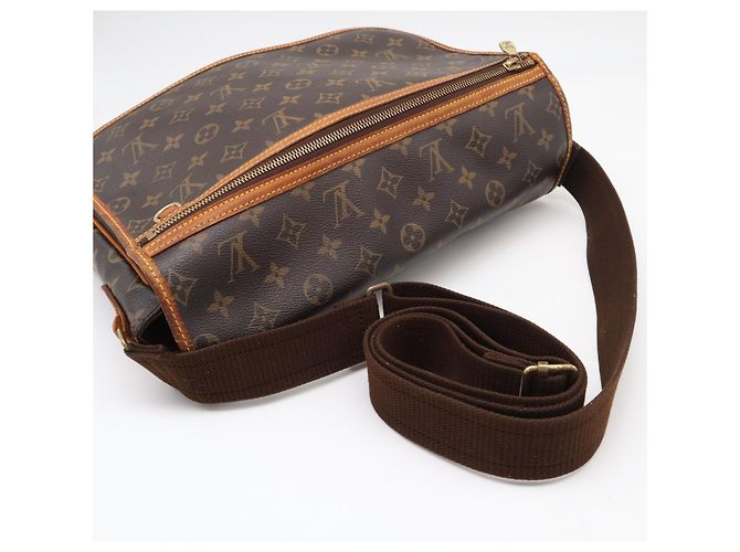 Borsa a Spalla Louis Vuitton Monogram Messenger Bosphore GM M40105 Marrone Beige - vista 10