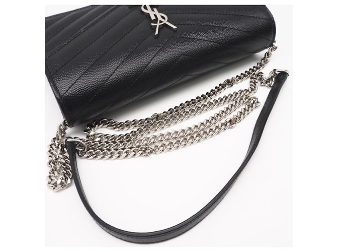 Portafoglio a bustina con catena Cassandra Yves Saint Laurent Nero - vista 5