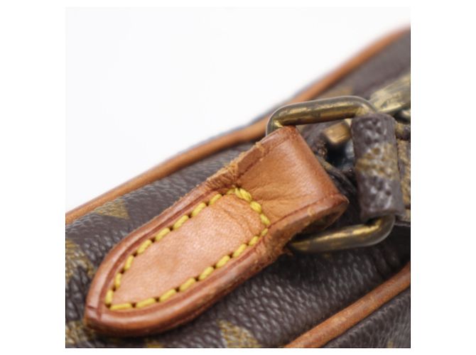 Borsa a tracolla Louis Vuitton Monogram Mini Danube Marrone Beige - vista 9