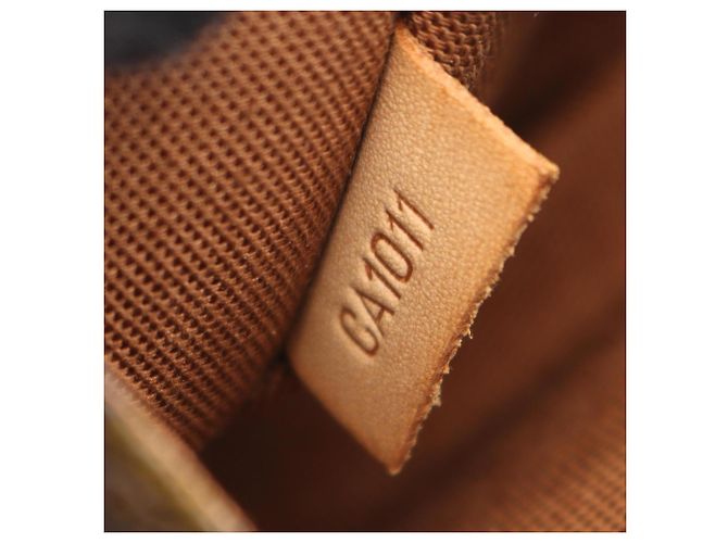 Pochette Gange Monogram Louis Vuitton Vita Marrone Monogramma - vista 5