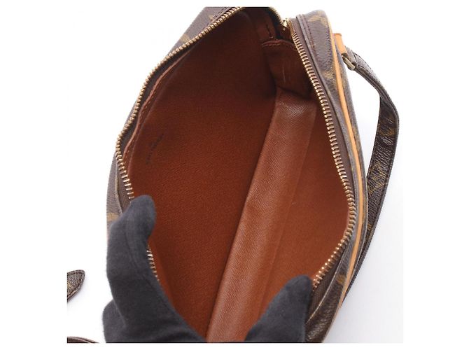 Borsa a tracolla Louis Vuitton Marly Bandoulière Marrone Monogramma - vista 3