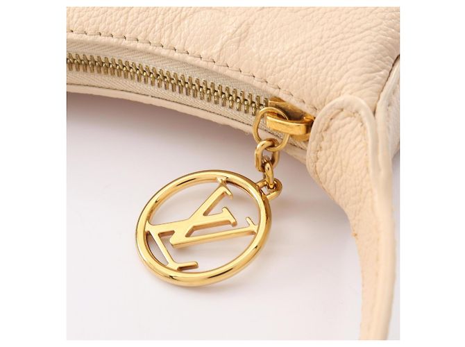 Borsa Louis Vuitton Mini Moon Monogram Empreinte Crudo - vista 6