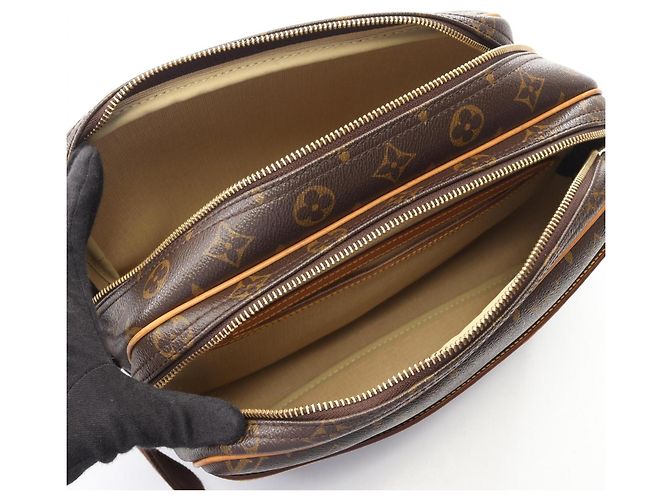 Bolso Louis Vuitton Reporter PM Monogram Castaño Monograma - vista 3