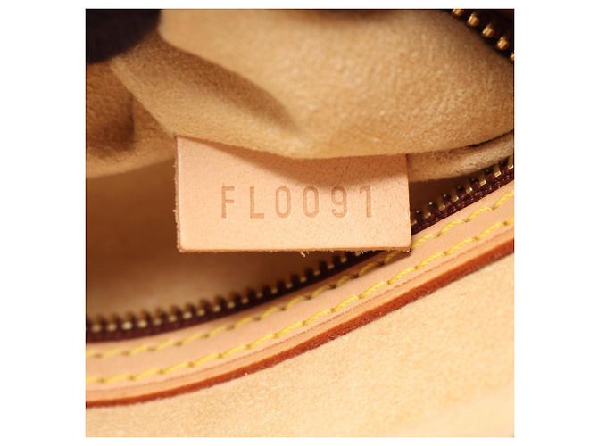 Borsa a Spalla Louis Vuitton Looping MM Marrone Monogramma - vista 5