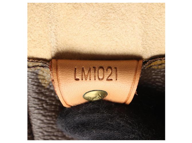 Louis Vuitton Luco Tote Bag Brown Monogram - view 5