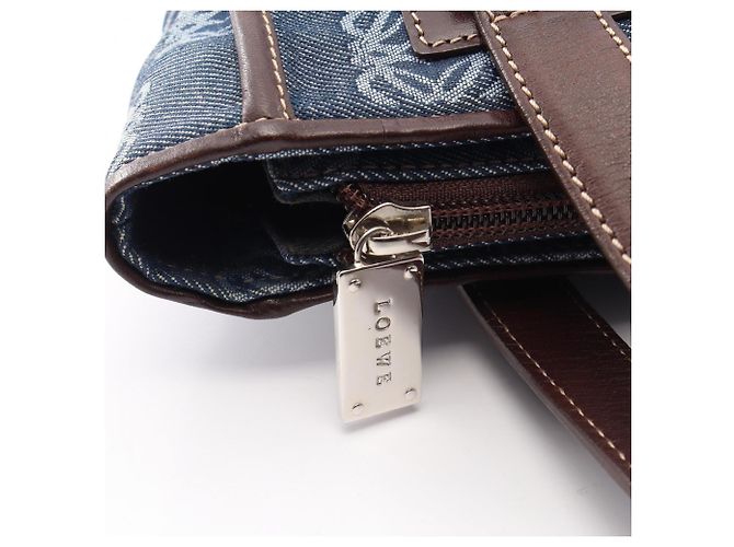 Borsa Tote Loewe Repeat Anagram Marrone Blu navy - vista 11