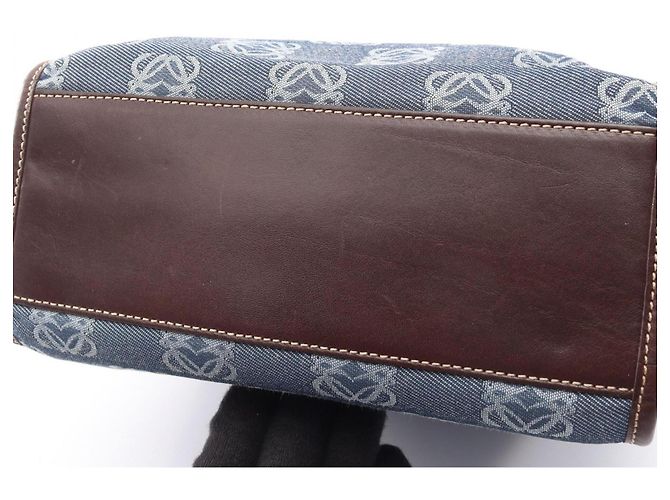 Borsa Tote Loewe Repeat Anagram Marrone Blu navy - vista 5
