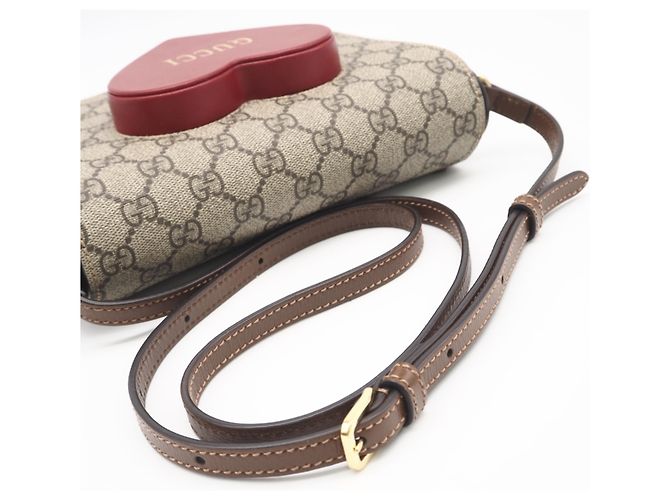 Gucci GG Supreme Shoulder Bag Valentine's Day Limited Edition Braun Rot - Ansicht 5