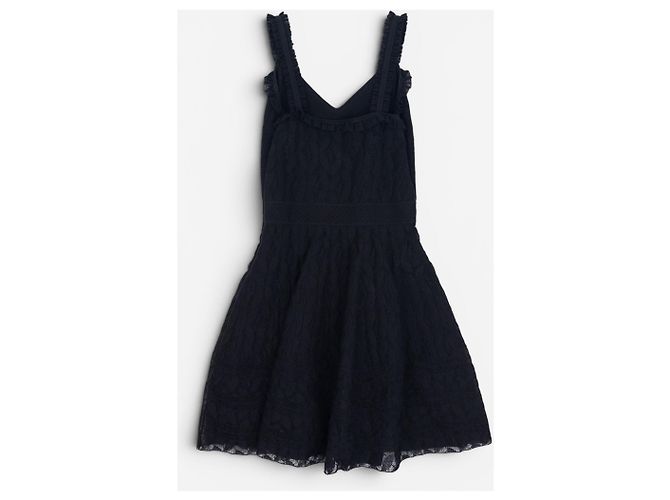 Vestido mini línea A de encaje Little Black de Chanel by Karl Lagerfeld SS17 - vista 2