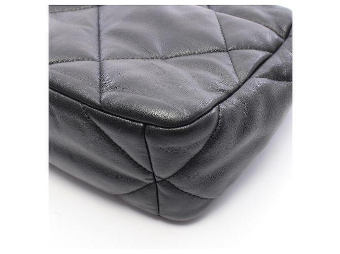 Chanel 19 Dixneuf Matelassé Borsa a Spalla 2-Way Nero - vista 7