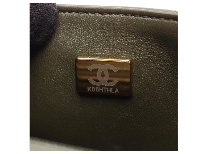 Borsa a Spalla Chanel 2.55 Chevron V-stitch Cachi - vista 5