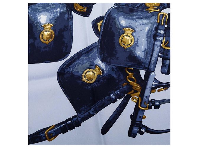 Hermès Hermes Carre 90 Brides Rebelles Sciarpa in seta Blu Multicolore - vista 8