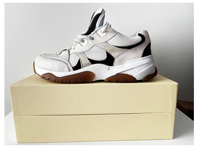 Sneakers Axel Arigato "BR-2/3AG Lithium Ion" Nero Bianco Beige - vista 8