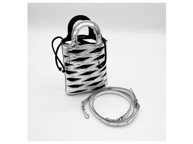 Everyday Borsa a tracolla per telefono Balenciaga Neo Argento - vista 11