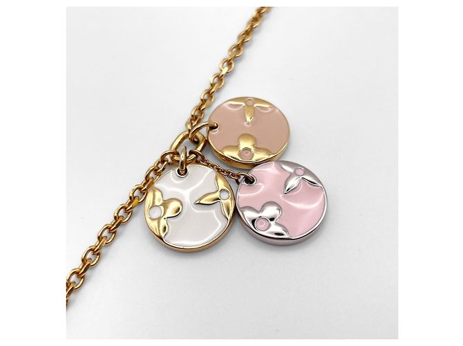 Collana Louis Vuitton Miss LV Monogram Flower Logo Rosa Bianco D'oro - vista 8