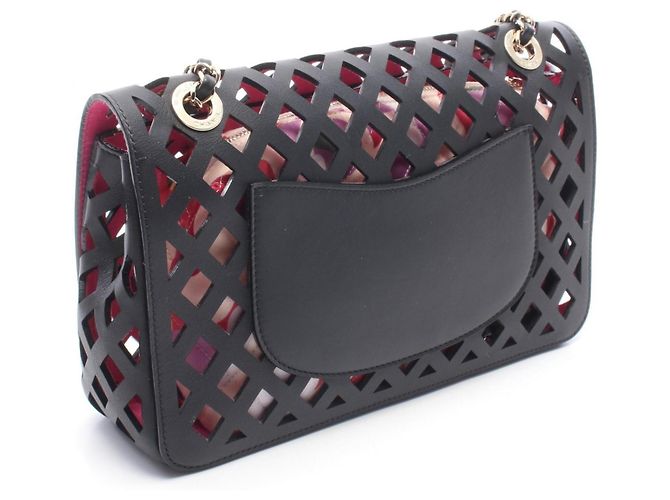 Bolsa de ombro Chanel em pele de cordeiro preta perfurada Preto - vista 2