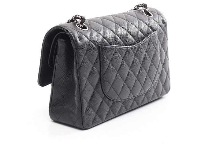 Borsa a tracolla Chanel Matelassé Double Flap in nero - vista 2