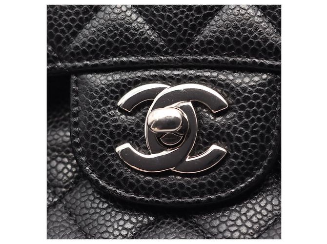 Borsa a tracolla Chanel Matelassé Double Flap in nero - vista 7
