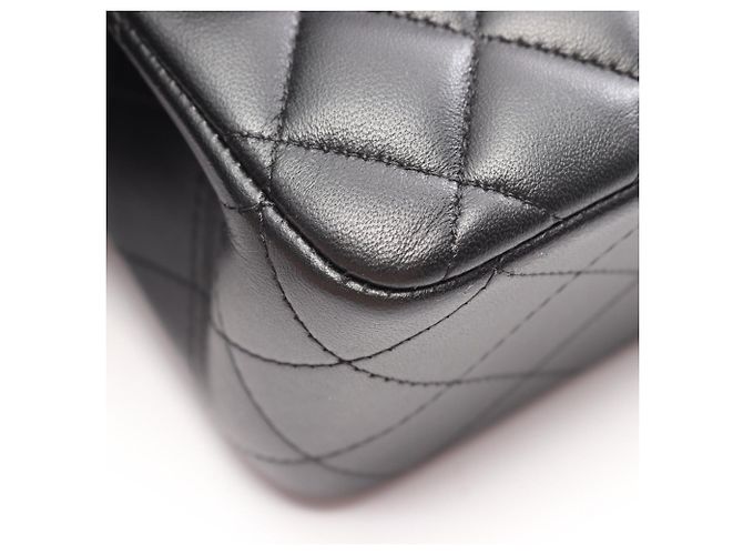 Borsa a tracolla Chanel Matelassé Double Flap Nero - vista 7