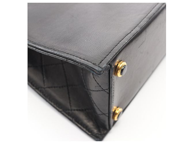 Timeless Borsa a tracolla in pelle matelassé Chanel Nero - vista 7