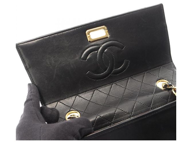 Timeless Borsa a tracolla in pelle matelassé Chanel Nero - vista 9