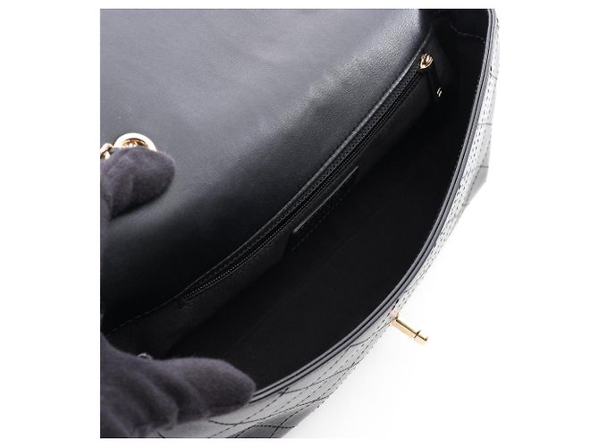 Borsa a mano Chanel Matelassé in pelle nera Nero - vista 3