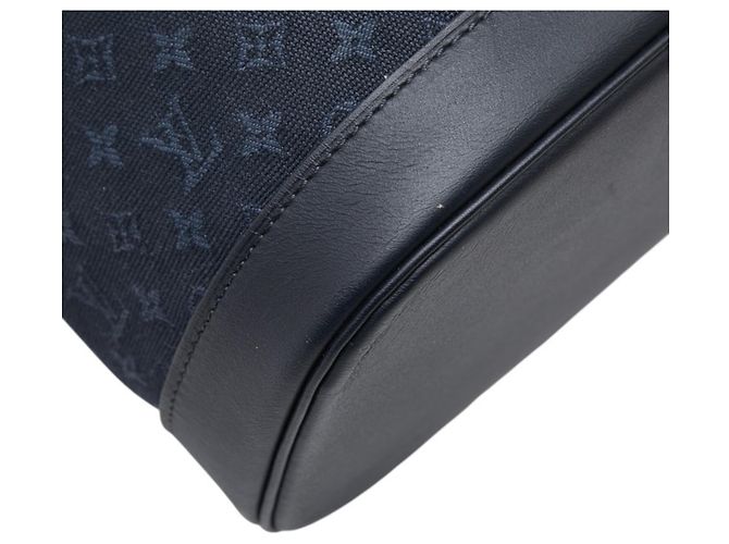 Zaino Louis Vuitton Monogram Mini Montsouris GM Blu navy - vista 5