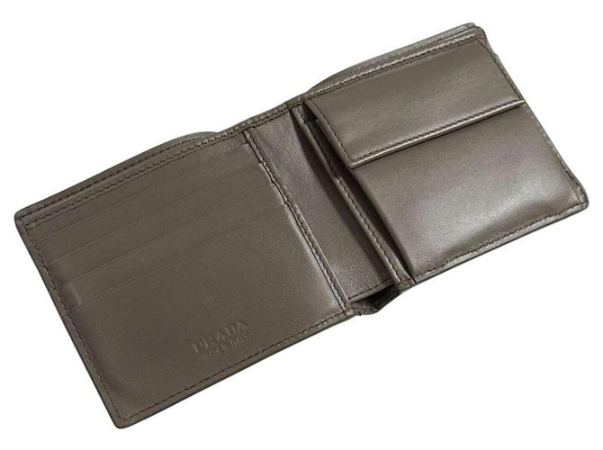 Prada Men's Vitello Daino Bi-fold Wallet Brown - view 3