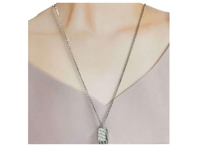 Collana lunga con pendente esagonale da uomo Fendi - vista 9