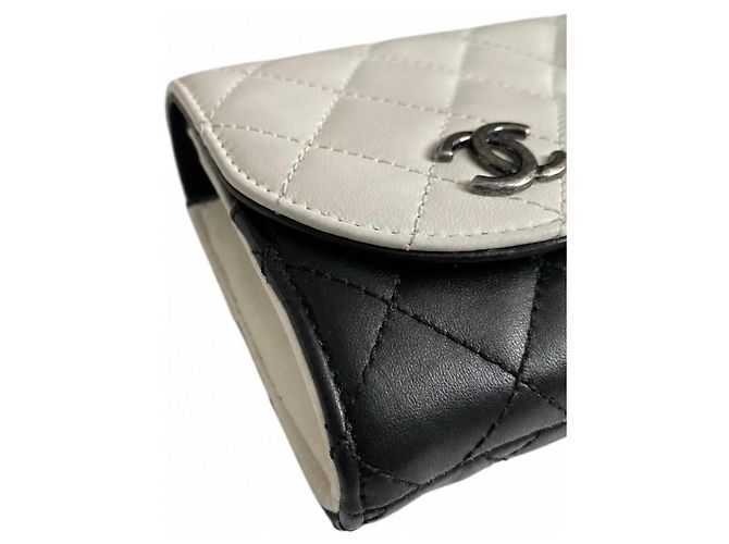 Wallet On Chain Borsa Chanel 16C Paris-Seoul Small Yin Yang Rara Nero Bianco - vista 7