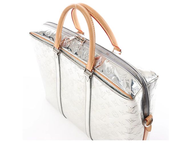 Borsa Louis Vuitton Neo Porte Documents Voyages Monogram Mirror in Argento M58755 Grigio - vista 5