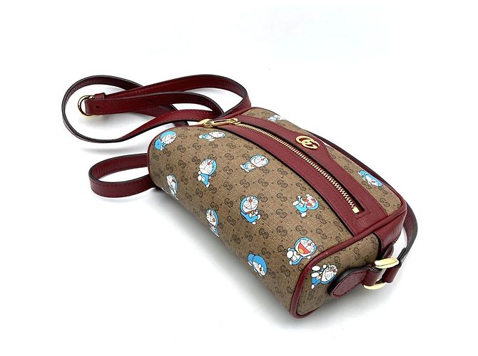 GUCCI 647784 Bolsa de ombro colaboração Doraemon Marrom Vermelho - vista 2
