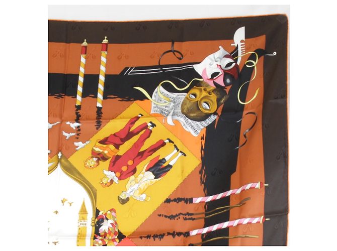 Hermès Sciarpa in seta Hermes Carre 90 Venice Carnival Rosso - vista 4